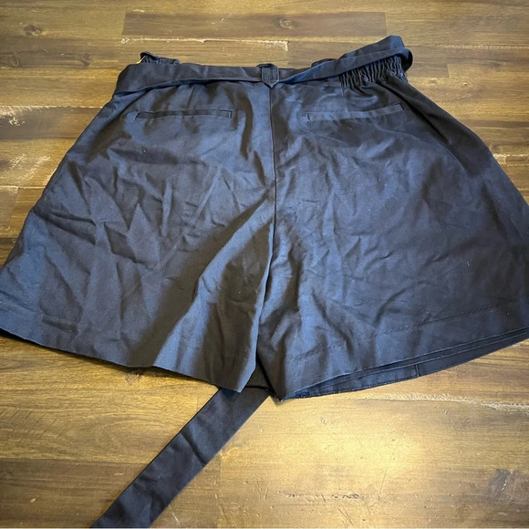 Deep or Shallow Black Skirt Skort Shorts Bow Tie Faux Button Whimsygoth Punk - Picture 7 of 13